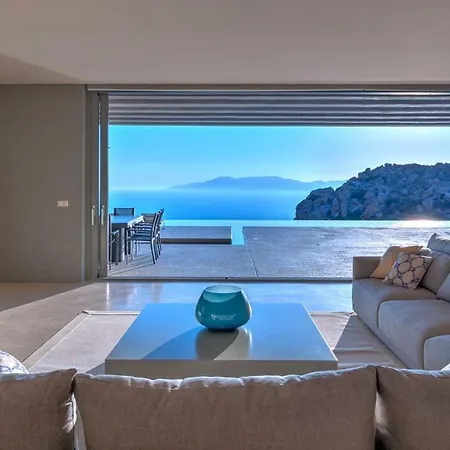 Mylo 5 Bedrooms Ios